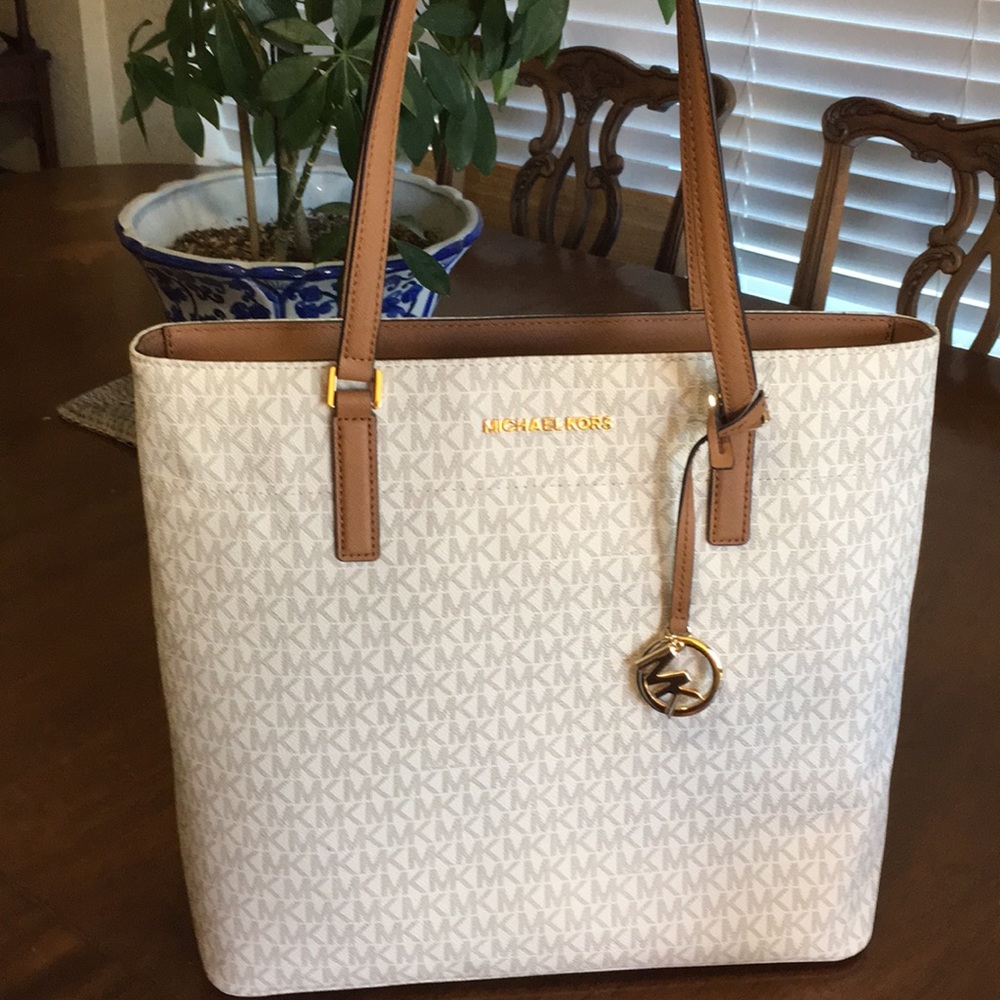Brand New Tan and Cream Michael Kors Large Tote